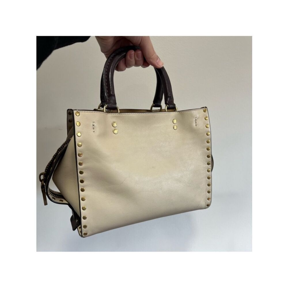 Coach Rogue 25 with Rivets - Picture 5 of 13
